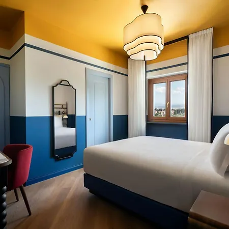 Ermellina Siena, A Tribute Portfolio 시에나