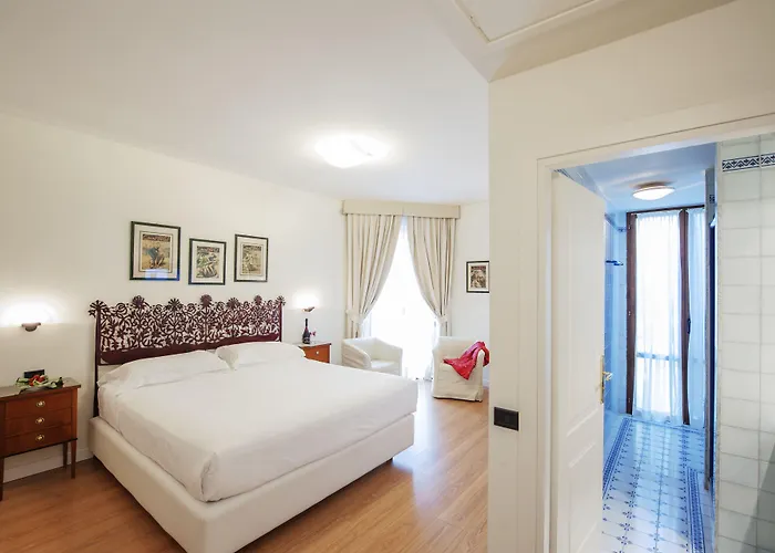 Ermellina Siena, A Tribute Portfolio 4* Siena