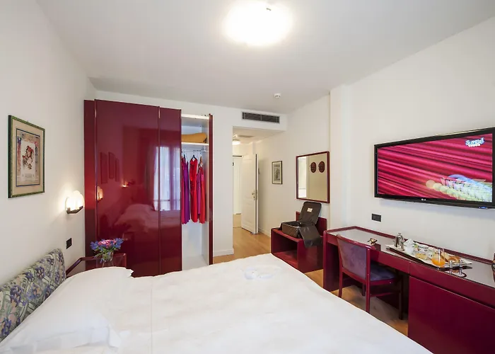 Ermellina Siena, A Tribute Portfolio 4* Siena