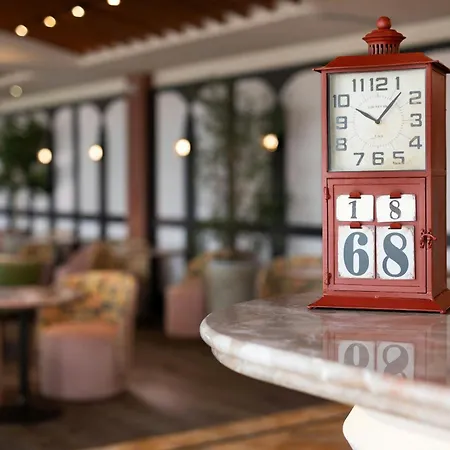 Ermellina Siena, A Tribute Portfolio 호텔