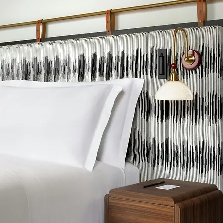 Ermellina Siena, A Tribute Portfolio 호텔 시에나