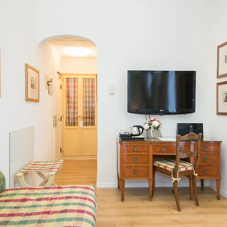 Ermellina Siena, A Tribute Portfolio 호텔 4*